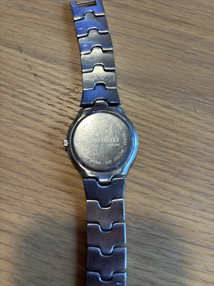 RELOJ KENNETH COLE REACTION ACERO INOXIDABLE HOMBRE RESISTENTE AL AGUA Foto 3 de 3