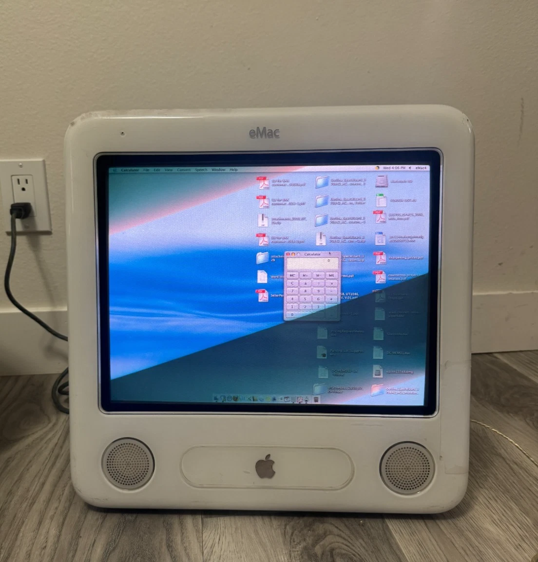 Preços baixos em Apple eMac powerpc G4 Desktop | eBay