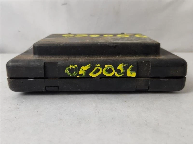 Chassi ECM controle de corpo BCM painel esquerdo compatível com 00-02 SATURN S SERIES 3794584 - Imagem 3 de 4