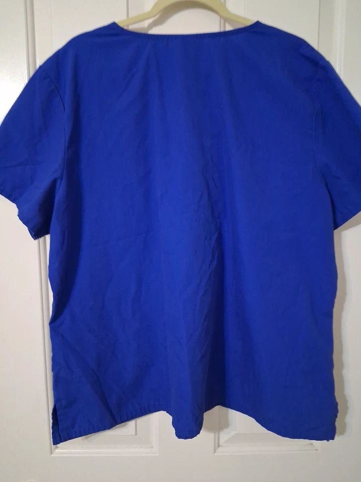 Top Scrubstar Unisex Talla 2X Azul Real Cuello en V Foto 4 de 4