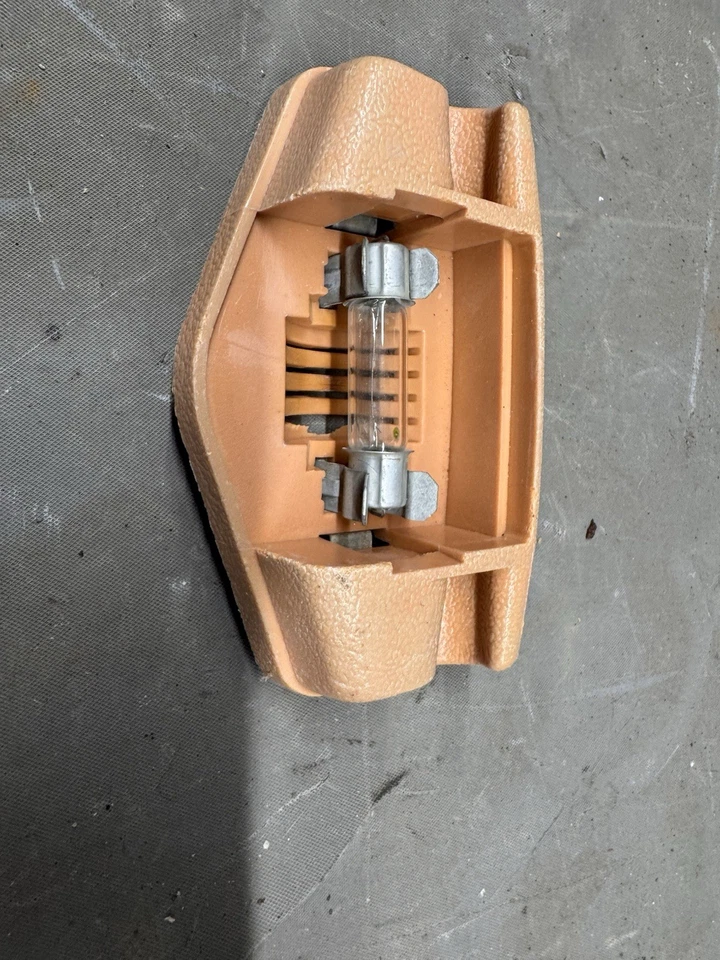 1974-1978 Ford Mustang II Cobra Pinto Roof Courtesy Light Dome Lamp Bobcat Trim - Image 3 of 4