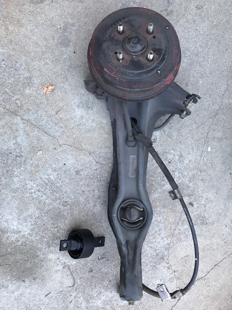 Honda OEM 52370 S 04 a 00 Rear Suspension Trailing Arm for sale