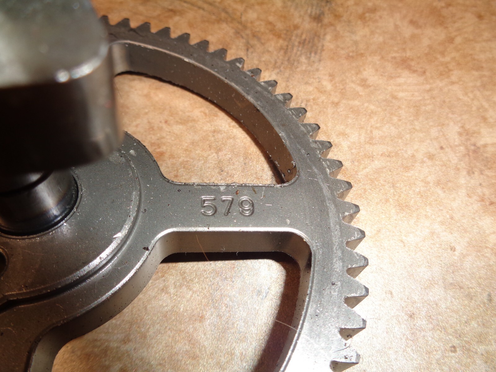 Briggs and Stratton 21 hp Cam Shaft Assembly with Lifters and Pushrods