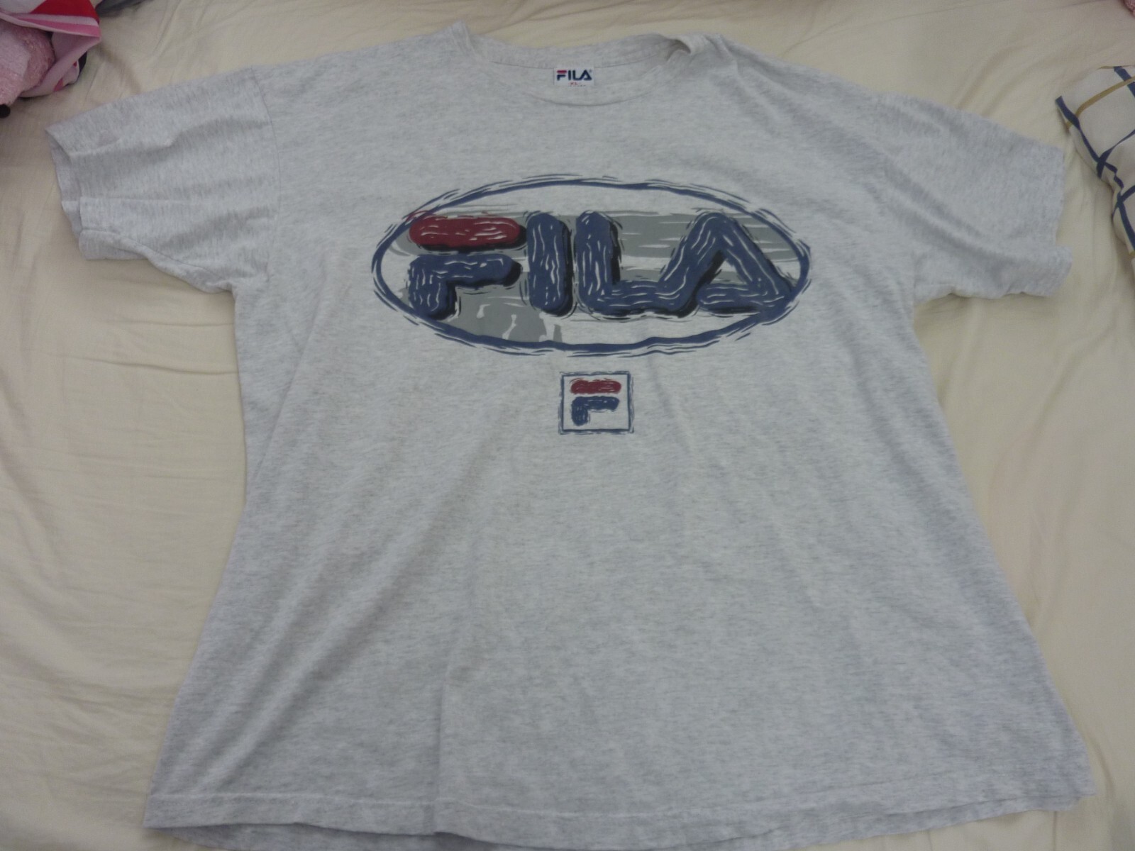 T shirt vintage FILA anni 90 BIG LOGO Spell Out grigia XL made USA 100% cotone