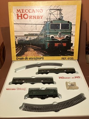 Wagon Voyageurs SNCF Paris-Lyon Vintage Meccano - Échelle HO, Plastique, Couleur Noir Et Vert - Occasion Pour Collection Ou Modélisme