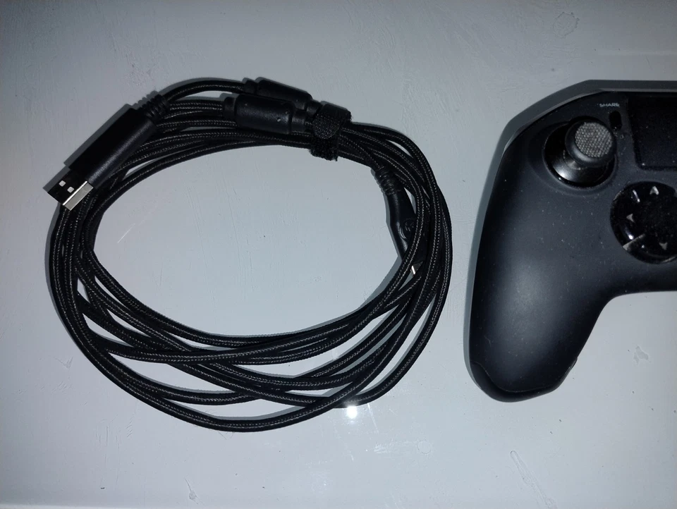 Joystick ps4 Nacon Pro Revolution 2 Come Nuovo  - Immagine 4 di 4