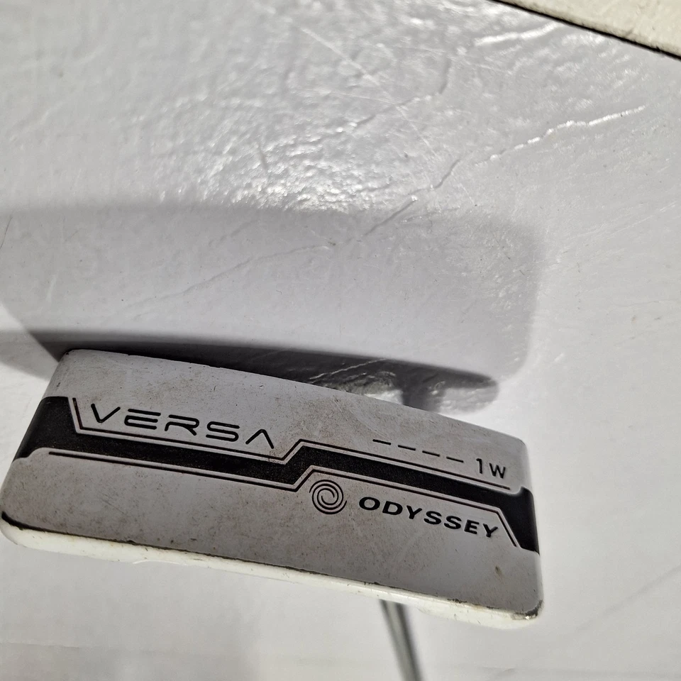 Odyssey White Versa 1W Wide White Putter 35” - Image 2 of 4