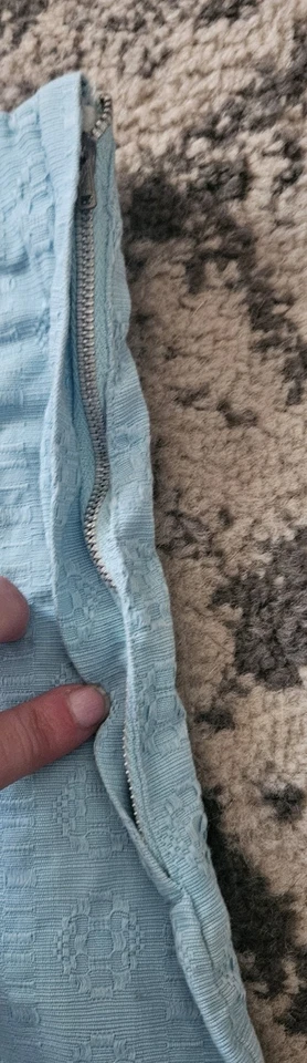 Shorts texturizado azul feminino vintage década de 1950 década de 1960 com zíper lateral tamanho pequeno - Imagem 3 de 4