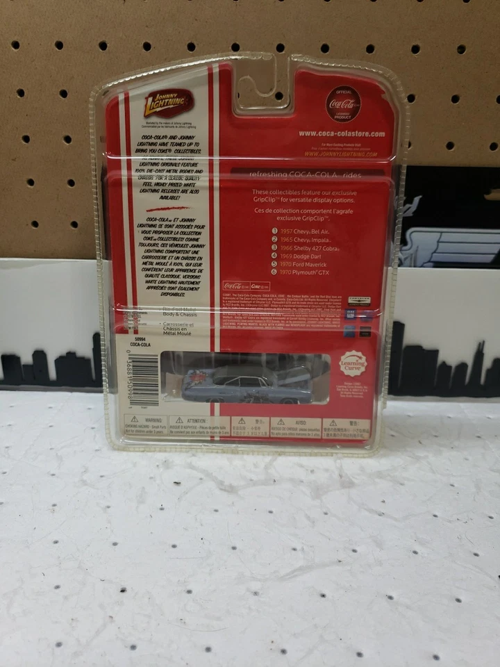 Johnny Lightning 1970 Plymouth GTX Coca-Cola Rides edición limitada en azul Foto 3 de 3