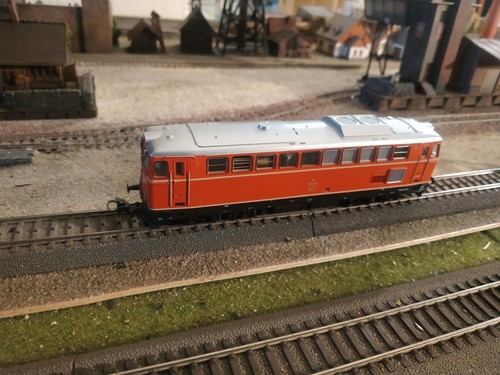 LIMA COLLECTION OBB DIESEL ENGINE CONVERTED FOR MÄRKLIN 3 RAILS SYSTEM, SCALE HO - Picture 2 of 12