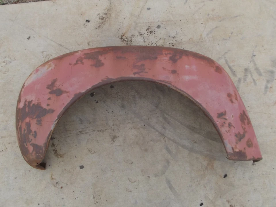 STUDEBAKER M5 TRUCK 1946 1947 1948  REAR DRIVER SIDE  FENDER ORIGINAL STEEL - Image 4 of 4