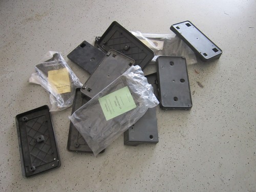 Wholesale lot of New License Plate Brackets - Picture 2 of 4