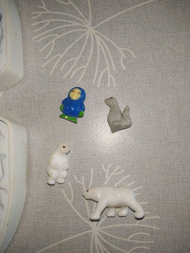 POLLY POCKET - RARE - quick premium prize - IGLOO - Picture 2 of 4