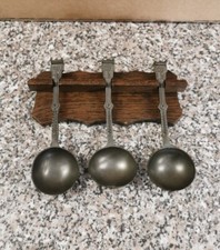 3 Alte Zinnl&ouml;ffel mit Holzaufh&auml;nger Vintage Top Zustand Antik