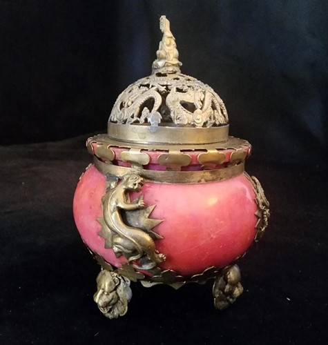 Quemador de incienso chino auténtico vintage vidrio jaspeado rosa y latón pesado - Imagen 2 de 14