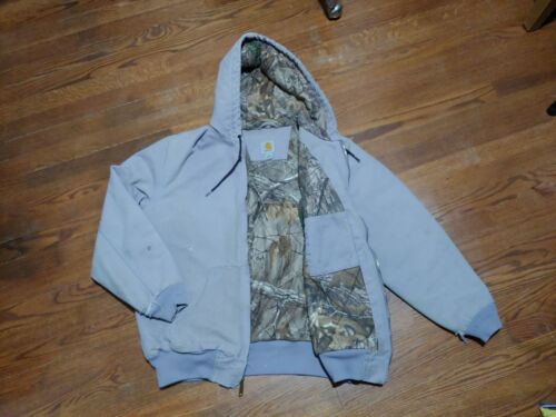 Worn Carhartt Realtree Camo-Lined Hooded Jacket Lilac Lavender Women’s XL 101732