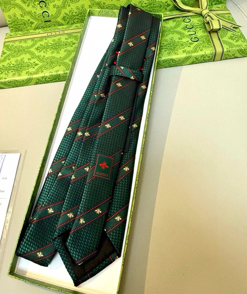 Новый мужской шелковый жаккардовый зеленый галстук GUCCI Bee Twill - Изображение 3 из 4
