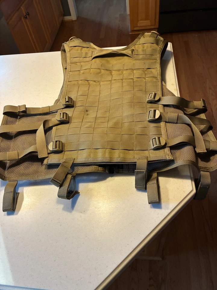 Blackhawk Tactical Vest Mens Size 26 Army Green Combat Utility Gear Adjustable - Image 3 of 4