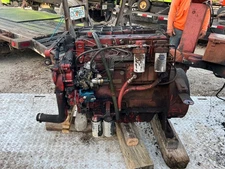 perkins 6 cylinder diesel engine, red, 185 HP, condition ok