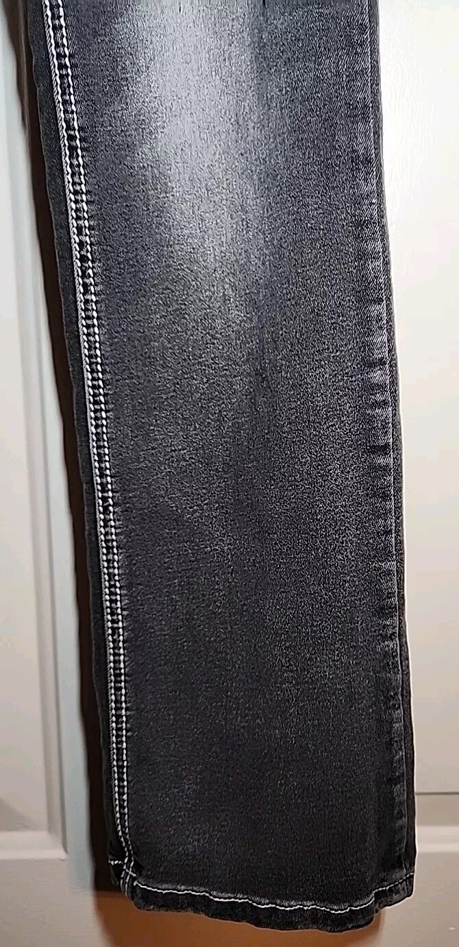 Picture 5 of 10