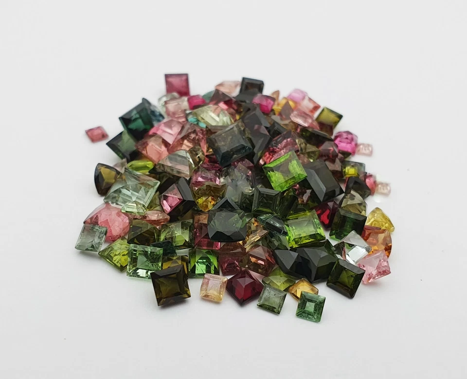 Natural Multi Tourmaline Square Cut Loose Gemstone Lot 22 Pcs 3.50-6 MM 10 CT - Image 2 of 4