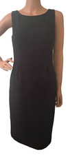 KAY UNGER BLACK CREPE SLEEVELESS SHEATH DRESS SIZE 6 - LITTLE BLACK DRESS