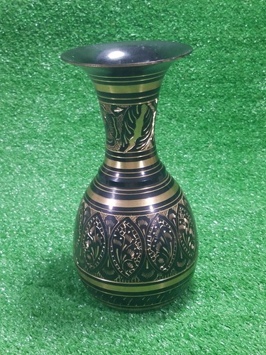Florero De Bronce 9" Painted Bronze Vase Etched Black and Brass. Made in India - Picture 6 of 10