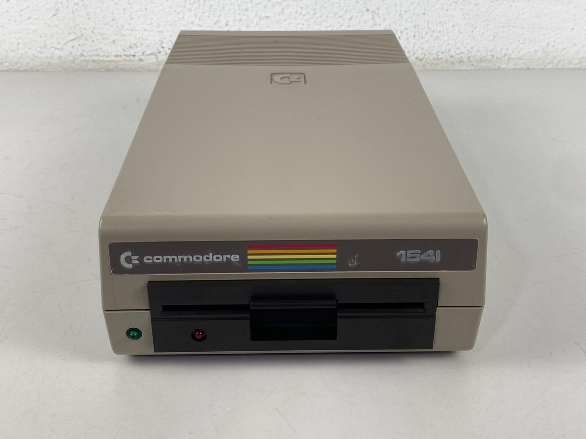 コモドール64 floppy drive 1541 VINTAGE COMMODORE 1541 FLOPPY DRIVE FOR C64 64C VIC-20 C16