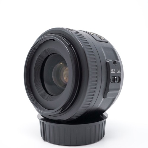 Nikon AF-S DX Nikkor 35mm f/1.8G Prime Lens - Great Condition - Picture 2 of 7