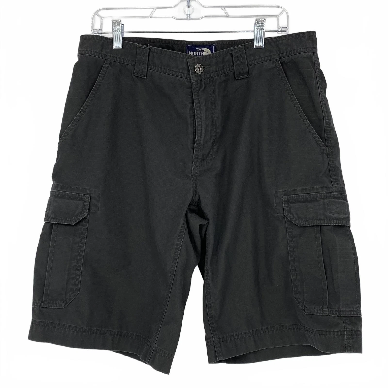 The North Face Men's Dark Gray Cargo Shorts - Men's size 34