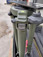 25x GITZO Military Surplus Extendable Tripod