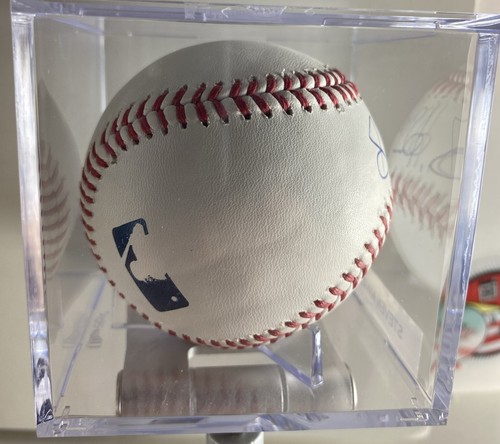 Steven Kwan Signed Autographed OML Baseball Cleveland Guardians ROMLB - Picture 2 of 4