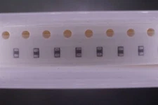 Lot of 20 VC060330A650RP AVX TVS Diode Varistor 30V 30A 0.1J Surface Mount 0603