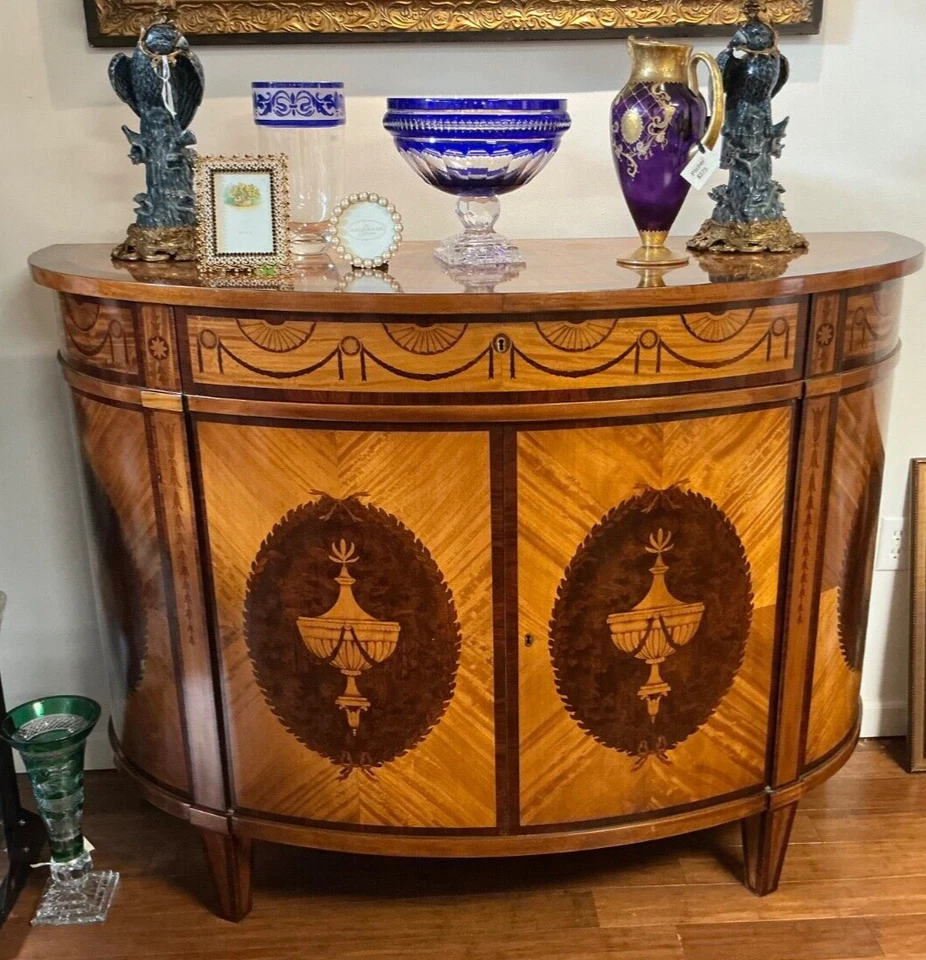 Шкаф в антикварном стиле с инкрустацией Demilune - Изображение 4 из 4