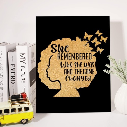 She Remembered Who She was 40x50cm Stretched Inspiration Canvas Wall Art Print - Picture 2 of 3
