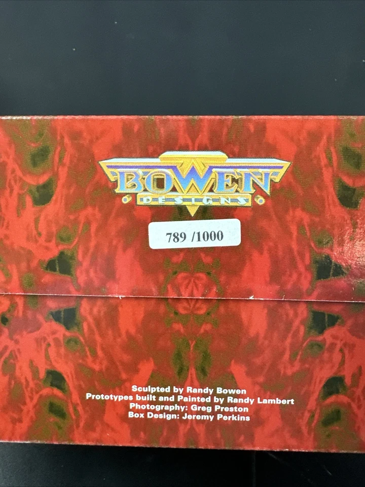 Minibustos Matt Wagner's Grendel Paquete Triple 789/1000 Bowen Designs Nuevo Foto 3 de 3