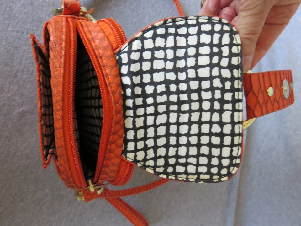 Orange Pouchee Purse / Organizer Snakeskin Pattern Wristlet Cross Body - Image 2 of 4