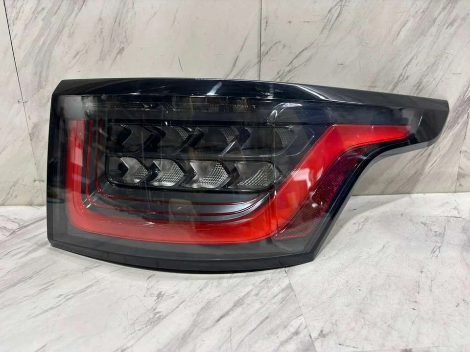 2018 2021 LAND ROVER RANGE ROVER SPORT OUTER TAILLIGHT OEM RH PASSENGER SIDE LED - Image 2 of 4