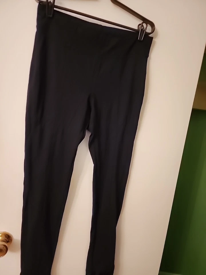 Leggings para mujer negros elásticos talla L talla L con terciopelo en la parte inferior usados en excelente estado Foto 3 de 4