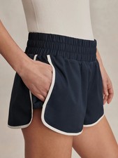 Varley Women's Arlington Running Short 2  Blue Nights Navy White XS NWT 78
