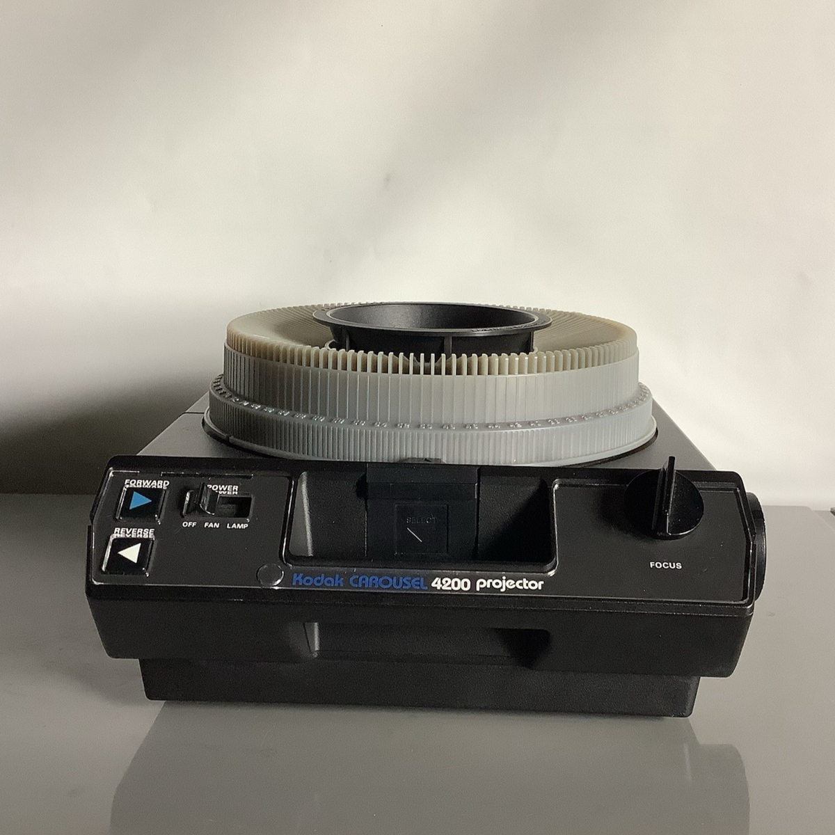 Vtg Kodak Carousel 4200 Projector with over 150+ 1960s Slides