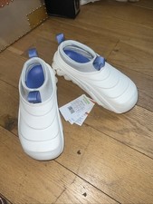 CROS echo Storm White Clogs New/tags M6/W7