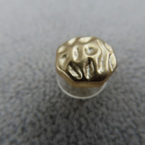 GOLD METALLIC Textured Round Shoe Charms for Shoes Wristbands Set of 5 Yellow - Picture 6 of 6