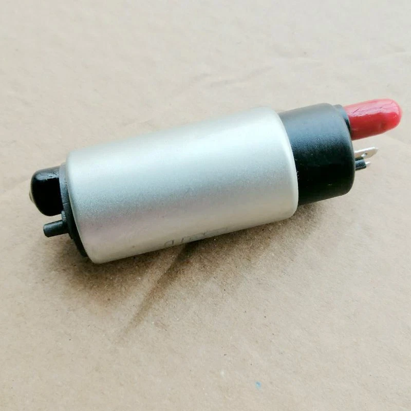 Bomba de combustible de gasolina para ATK GT650R GV650 Carb 10-12 United Motor V2C V2S 650 06-08 Foto 2 de 3