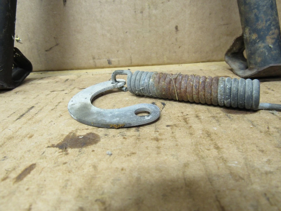 Honda VF1100C V65 1983 Magna soporte central soporte principal 50500-MB4-000 Foto 4 de 4