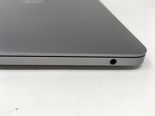 APPLE MACBOOK PRO MPXQ2LL/A | INTEL CORE I5-7360U | 256GB SSD |8GB RAM | Mojave - Afbeelding 10 van 15