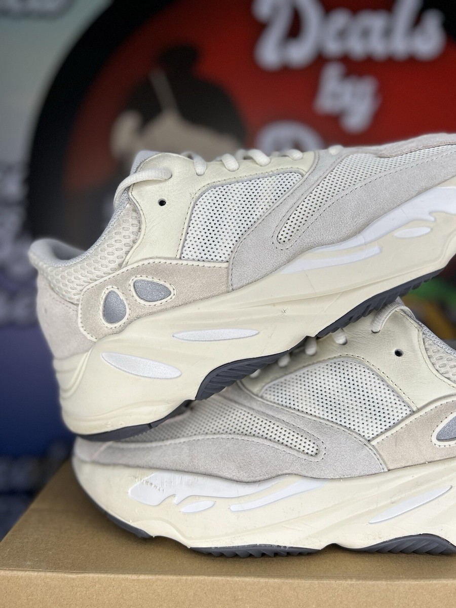 Size 9.5 - adidas Yeezy Boost 700 Low Analog 193093444070| eBay