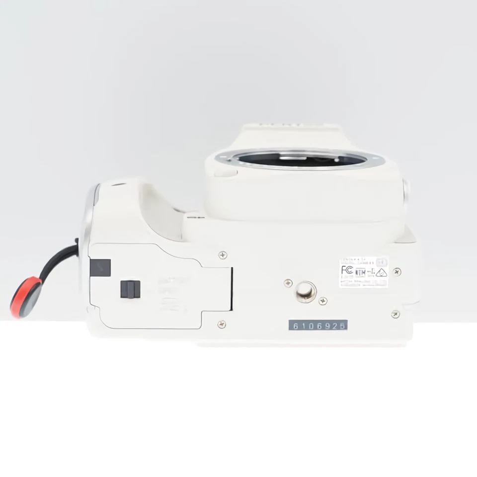 Pentax K-S1 White 20.1 MP Digital SLR Camera Body Only From Japan Used Pentax - Image 4 of 4