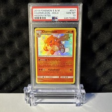 Charmeleon SV7/SV94 Hidden Fates: Shiny Vault Holo