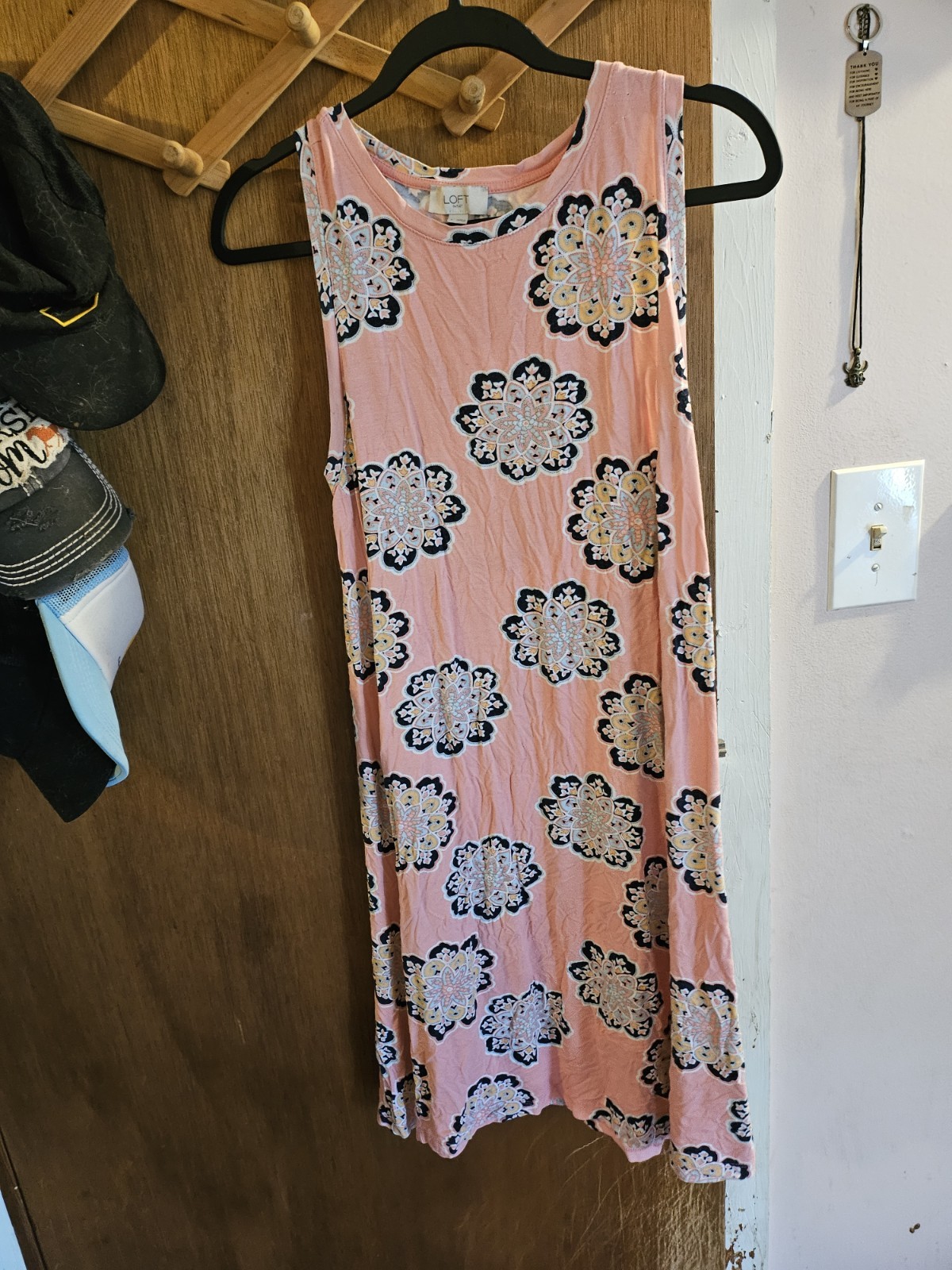 Women’s LOFT Pink Floral Cotton Shift Dress M Scoop Neck Sleeveless Knee